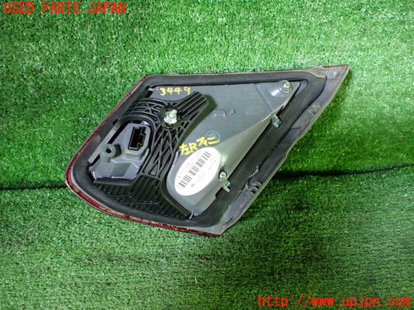 1UPJ-9234491552]ベンツ C180 クーペ(205340C)(205)左リアフィニッシャー 中古_2