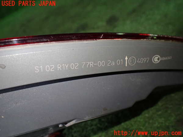 1UPJ-9234491530]ベンツ C180 クーペ(205340C)(205)右テールランプ 中古_3