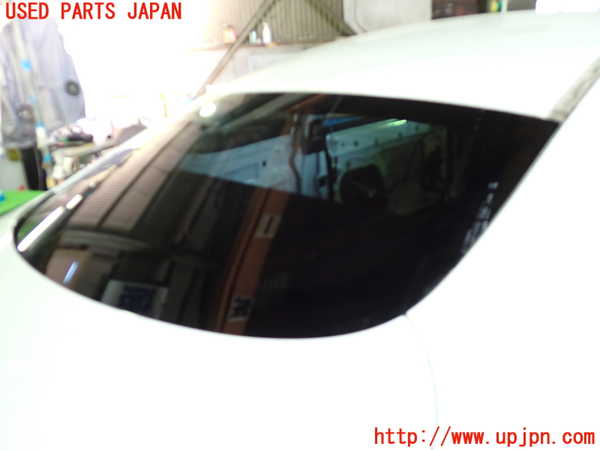 1UPJ-9234491560]ベンツ C180 クーペ(205340C)(205)リアガラス 中古(43R-006723)_2