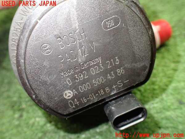 1UPJ-9234492110]ベンツ C180 クーペ(205340C)(205)ウォーターポンプ 中古_4