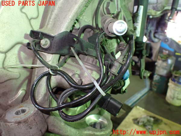 1UPJ-9234494290]ベンツ C180 クーペ(205340C)(205)右フロントナックルハブ (ジャンク品) 中古_4