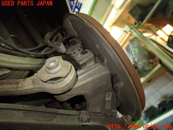 1UPJ-9234494305]ベンツ C180 クーペ(205340C)(205)左リアナックルハブ 中古_2