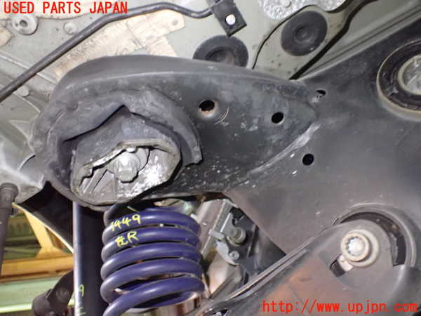 1UPJ-9234495295]ベンツ C180 クーペ(205340C)(205)リアメンバー 中古_3