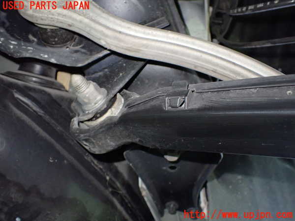 1UPJ-9234495325]ベンツ C180 クーペ(205340C)(205)右リアテンションロッド 中古_2