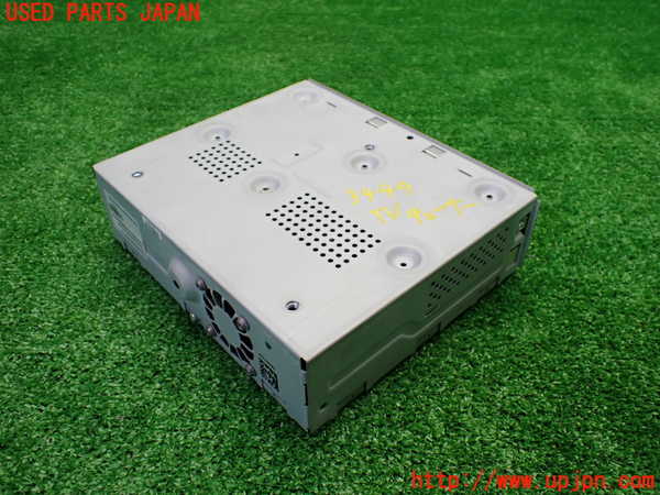 1UPJ-9234496660]ベンツ C180 クーペ(205340C)(205)TVチューナー 中古_2