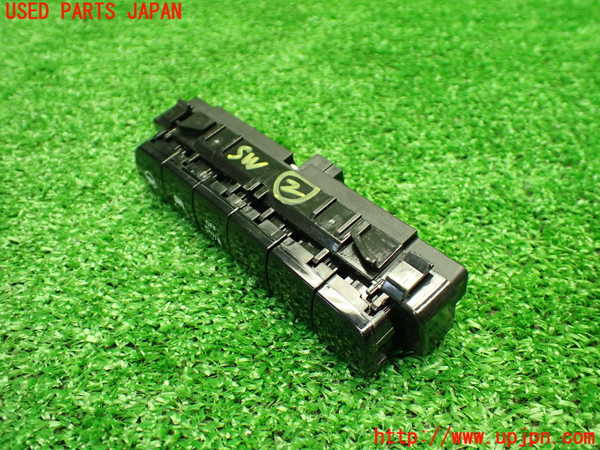 1UPJ-9234496307]ベンツ C180 クーペ(205340C)(205)スイッチ2 中古_2