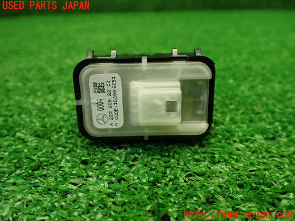 1UPJ-9234496245]ベンツ C180 クーペ(205340C)(205)左パワーウィンドウスイッチ 中古_3