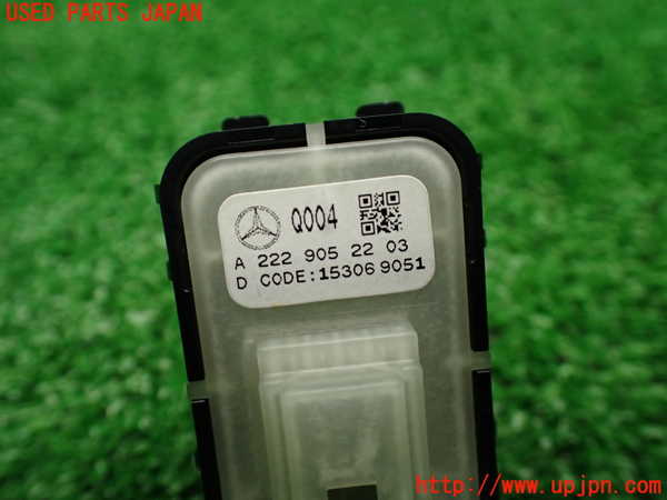 1UPJ-9234496245]ベンツ C180 クーペ(205340C)(205)左パワーウィンドウスイッチ 中古_4