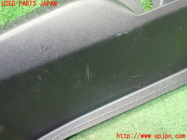 1UPJ-9234497771]ベンツ C180 クーペ(205340C)(205)ラゲッジトレイ1 中古_3