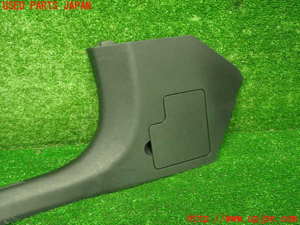 1UPJ-9234497740]ベンツ C180 クーペ(205340C)(205)スカッフプレート 中古_4