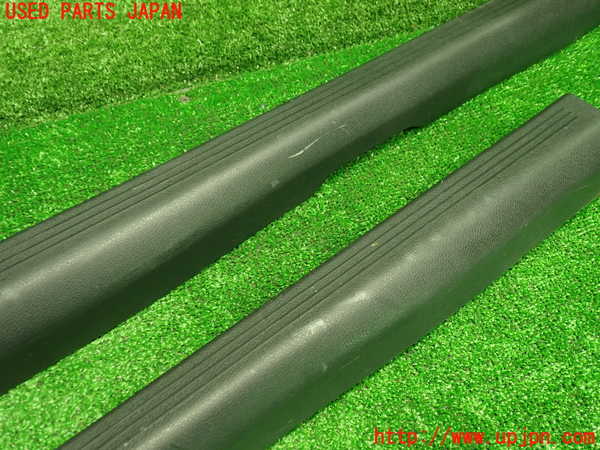 1UPJ-9234497740]ベンツ C180 クーペ(205340C)(205)スカッフプレート 中古_5