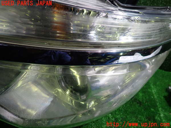 1UPJ-9234501132]セレナ Sハイブリッド(HC26)左ヘッドライト ハロゲン 中古_2