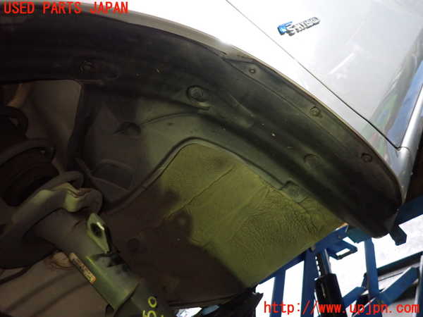 1UPJ-9234501092]セレナ Sハイブリッド(HC26)左前フェンダーライナー 中古_4