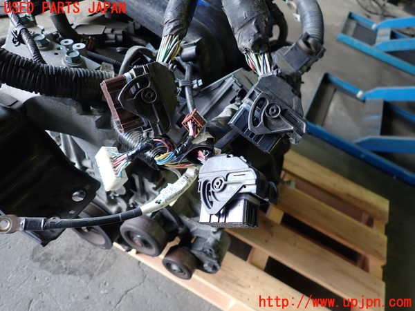 1UPJ-9234502010]セレナ Sハイブリッド(HC26)エンジン MR20DD 中古_3