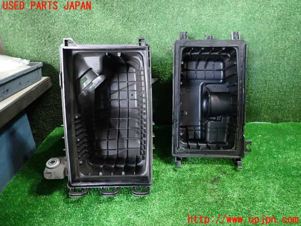 1UPJ-9234502560]セレナ Sハイブリッド(HC26)エアクリーナーボックス 中古_4