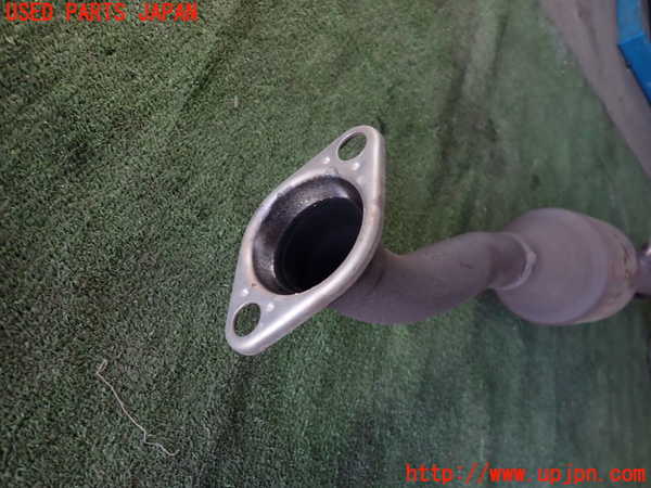 1UPJ-9234502661]セレナ Sハイブリッド(HC26)触媒1 中古_2