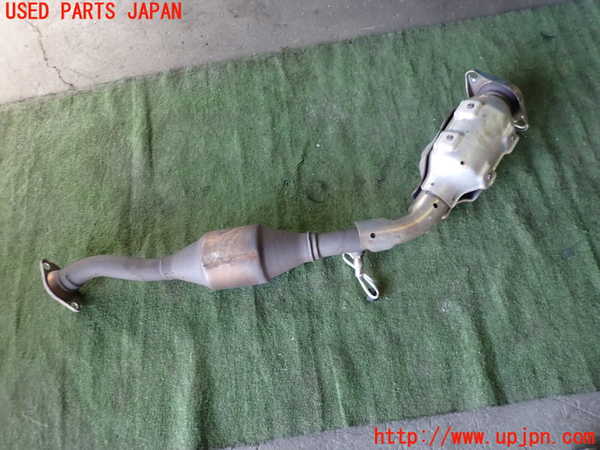 1UPJ-9234502661]セレナ Sハイブリッド(HC26)触媒1 中古_4