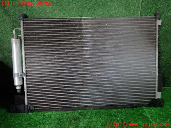 1UPJ-9234506031]セレナ Sハイブリッド(HC26)エアコンコンデンサー1 中古_2