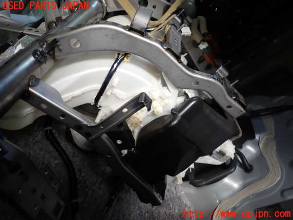 1UPJ-9234506081]セレナ Sハイブリッド(HC26)エバポレーター1 中古_3