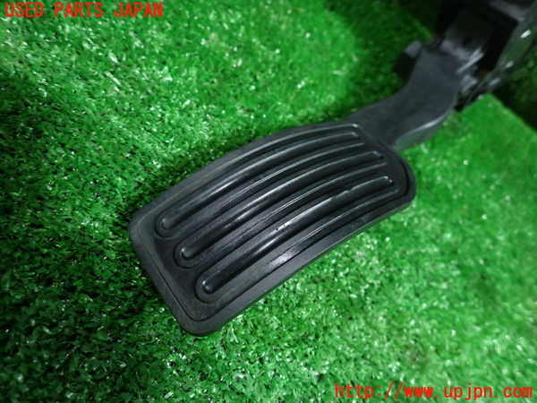 1UPJ-9234506381]セレナ Sハイブリッド(HC26)センサー1 中古_2