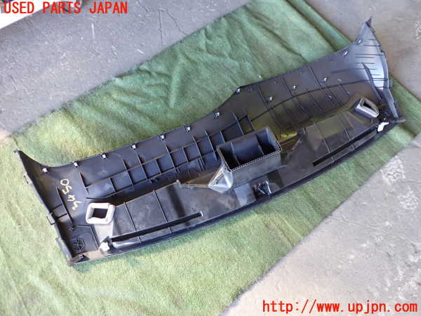 1UPJ-9234507505]セレナ Sハイブリッド(HC26)ダッシュボード 中古_4