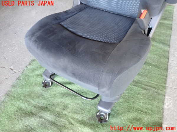 1UPJ-9234507035]セレナ Sハイブリッド(HC26)運転席シート 中古_3