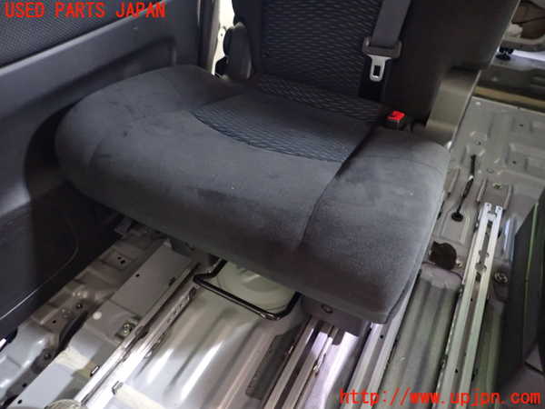 1UPJ-9234507145]セレナ Sハイブリッド(HC26)右2列目シート 中古_3
