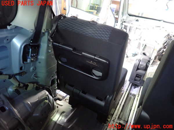 1UPJ-9234507175]セレナ Sハイブリッド(HC26)左2列目シート 中古_4
