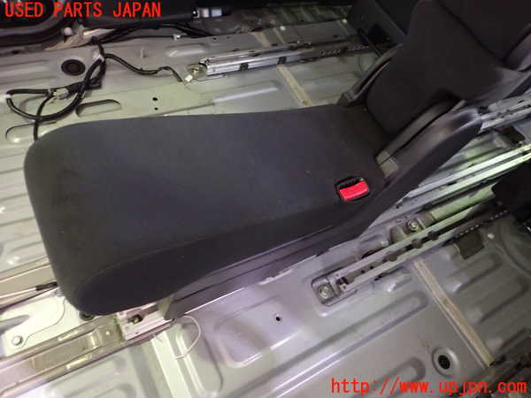 1UPJ-9234507465]セレナ Sハイブリッド(HC26)補助席 中古_3