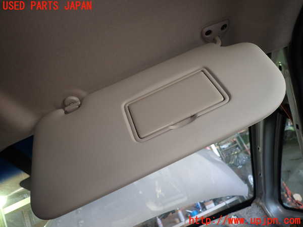 1UPJ-9234507625]セレナ Sハイブリッド(HC26)室内サンバイザー右側 中古_2