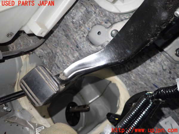 1UPJ-9234507550]セレナ Sハイブリッド(HC26)サイドブレーキレバー 中古_2