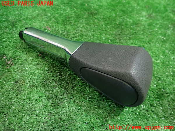 1UPJ-9234507570]セレナ Sハイブリッド(HC26)シフトノブ 中古_2