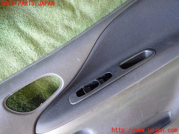 1UPJ-9234501234]セレナ Sハイブリッド(HC26)右前ドア内張り 中古_2