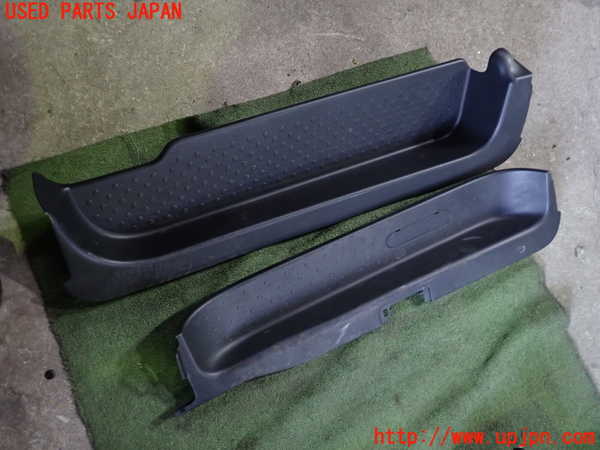 1UPJ-9234507740]セレナ Sハイブリッド(HC26)スカッフプレート 中古_2