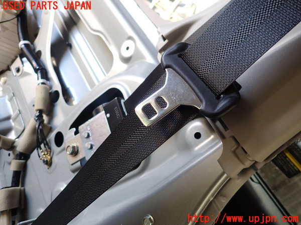 1UPJ-9234507185]セレナ Sハイブリッド(HC26)左2列目シートベルト 中古_2