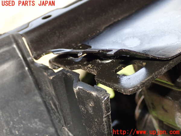 1UPJ-9234511041]BMW 320i(PG20)(E90)コアサポート 中古_4