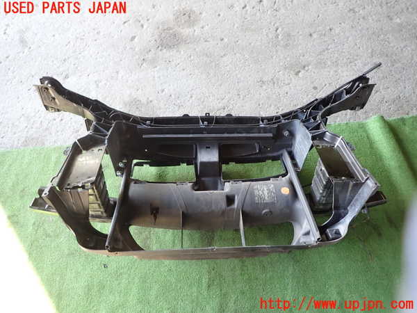 1UPJ-9234511041]BMW 320i(PG20)(E90)コアサポート 中古_5