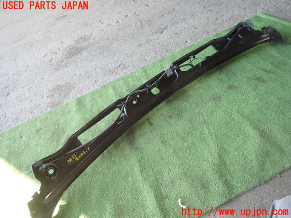 1UPJ-9234511190]BMW 320i(PG20)(E90)カウルトップ 中古_4