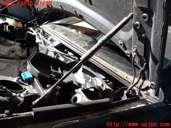 1UPJ-9234511068]BMW 320i(PG20)(E90)ボンネットダンパー 中古_2