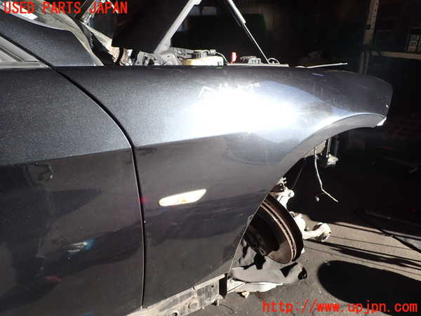 1UPJ-9234511080]BMW 320i(PG20)(E90)右前フェンダー 中古_3