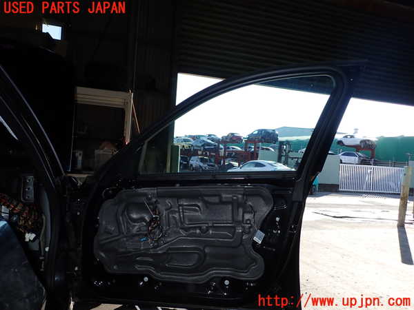 1UPJ-9234511230]BMW 320i(PG20)(E90)右前ドア 中古(43R-00083 M272)_5