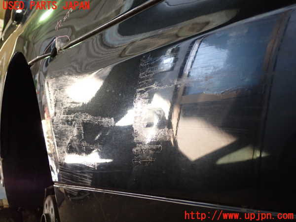1UPJ-9234511610]BMW 320i(PG20)(E90)リアバンパー 中古_4