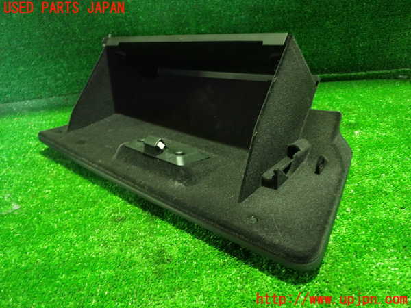 1UPJ-9234517516]BMW 320i(PG20)(E90)グローブボックス1 中古_2