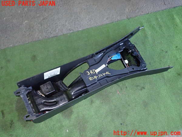 1UPJ-9234517540]BMW 320i(PG20)(E90)センターコンソール 中古_4