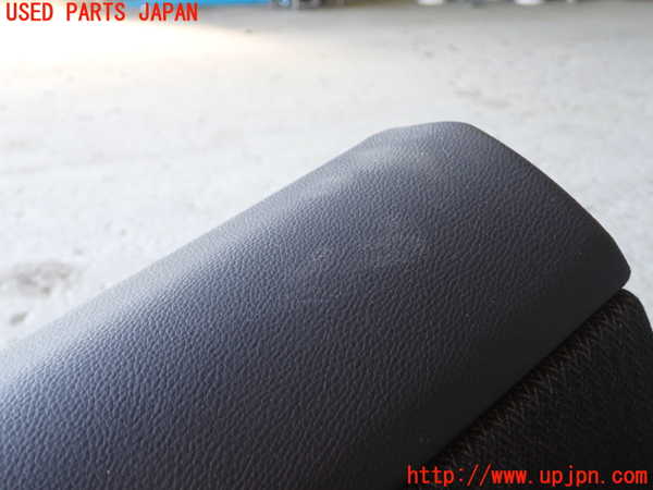 1UPJ-9234511324]BMW 320i(PG20)(E90)左後ドア内張り 中古_3