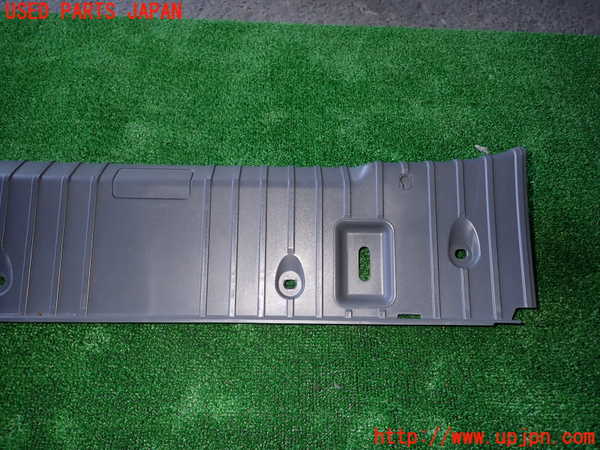 1UPJ-9234517772]BMW 320i(PG20)(E90)ラゲッジトレイ2 中古_2