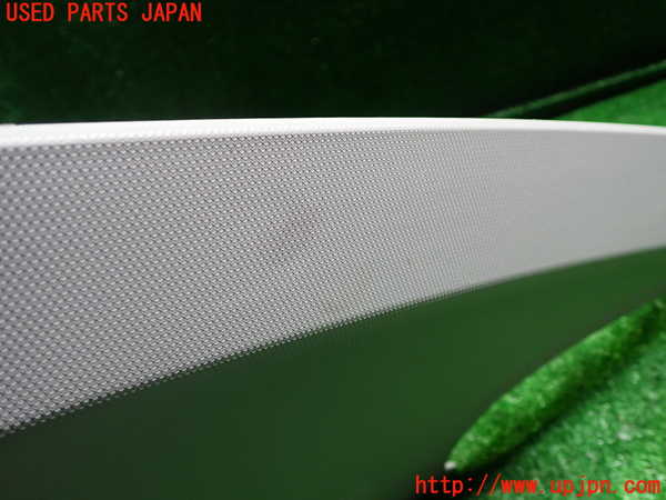 1UPJ-9234517675]BMW 320i(PG20)(E90)右リアピラートリム 中古_2