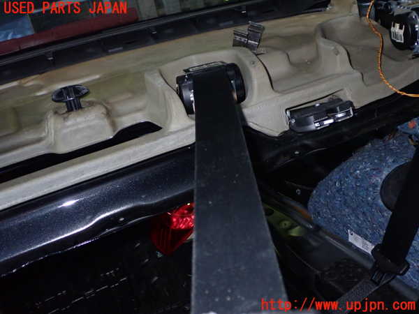 1UPJ-9234517135]BMW 320i(PG20)(E90)真中2列目シートベルト 中古_2