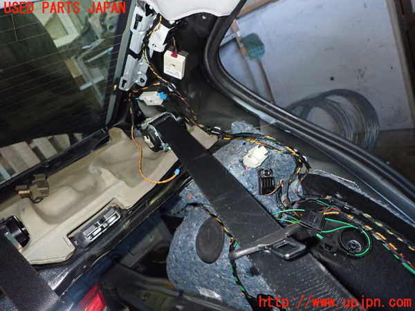 1UPJ-9234517185]BMW 320i(PG20)(E90)左2列目シートベルト 中古_2