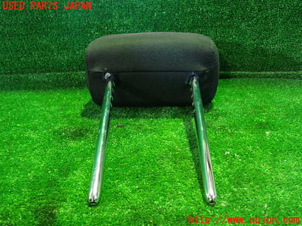 1UPJ-9234517150]BMW 320i(PG20)(E90)右2列目ヘッドレスト 中古_4